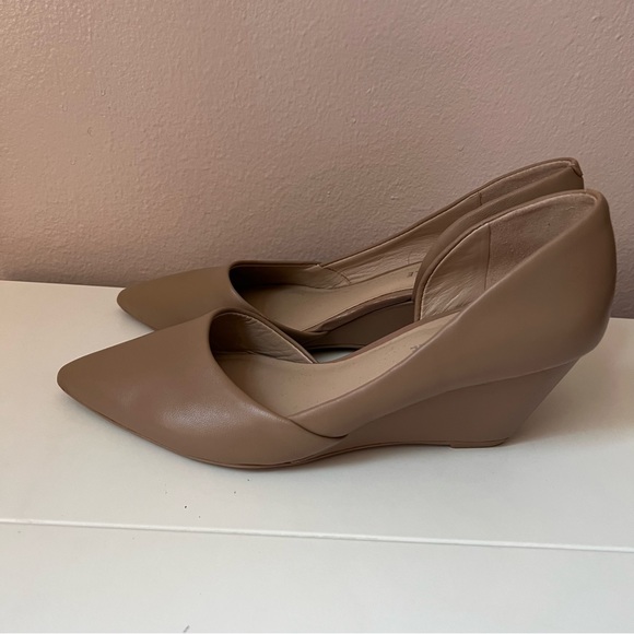 [Kenneth Cole] Nude Pumps - Picture 9 of 10